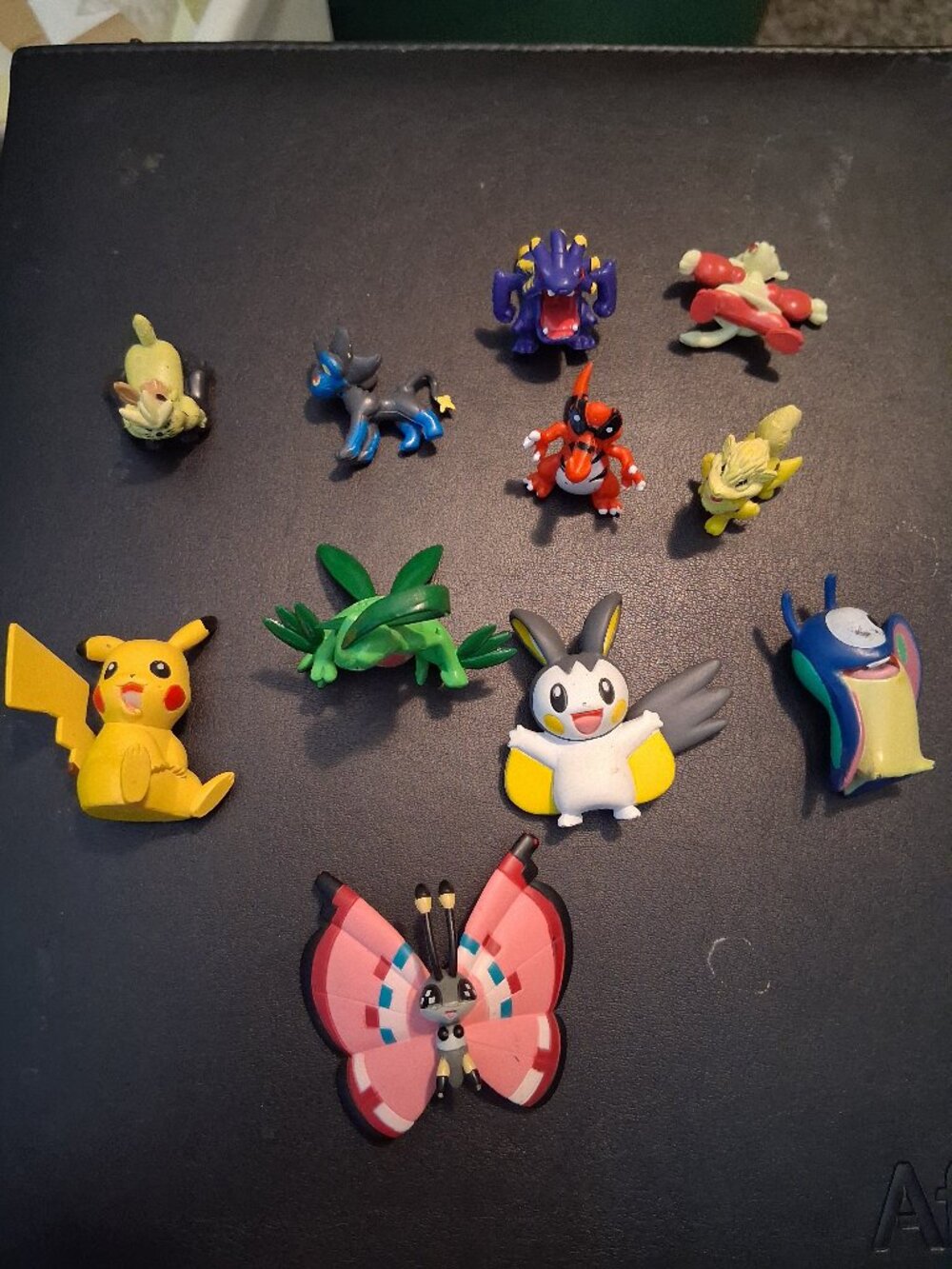 11 pokemon/moncolle vivillon and others see photos